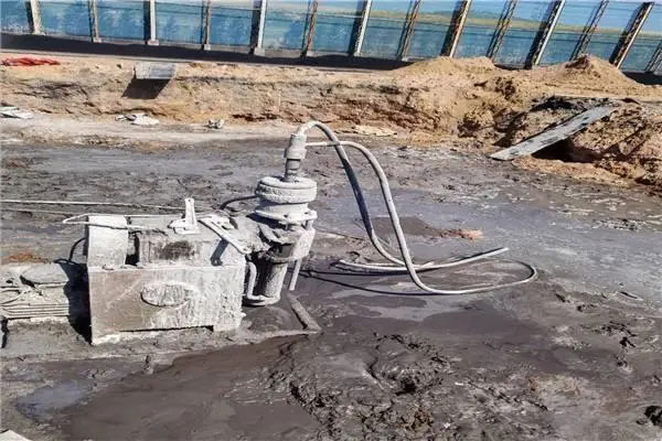 察布查尔水泡基础注浆加固